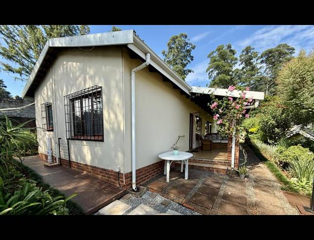 7 BEDROOM HOUSE FOR SALE IN MONTROSE